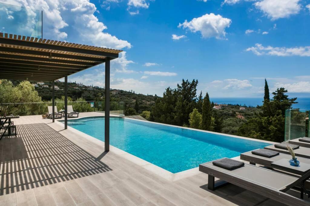 Color Villas-New Villa Green At Trapezaki With Private Pool Mousata Екстер'єр фото
